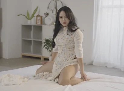 Bé Phương Anh đến Đài Loan đóng phim người lớn